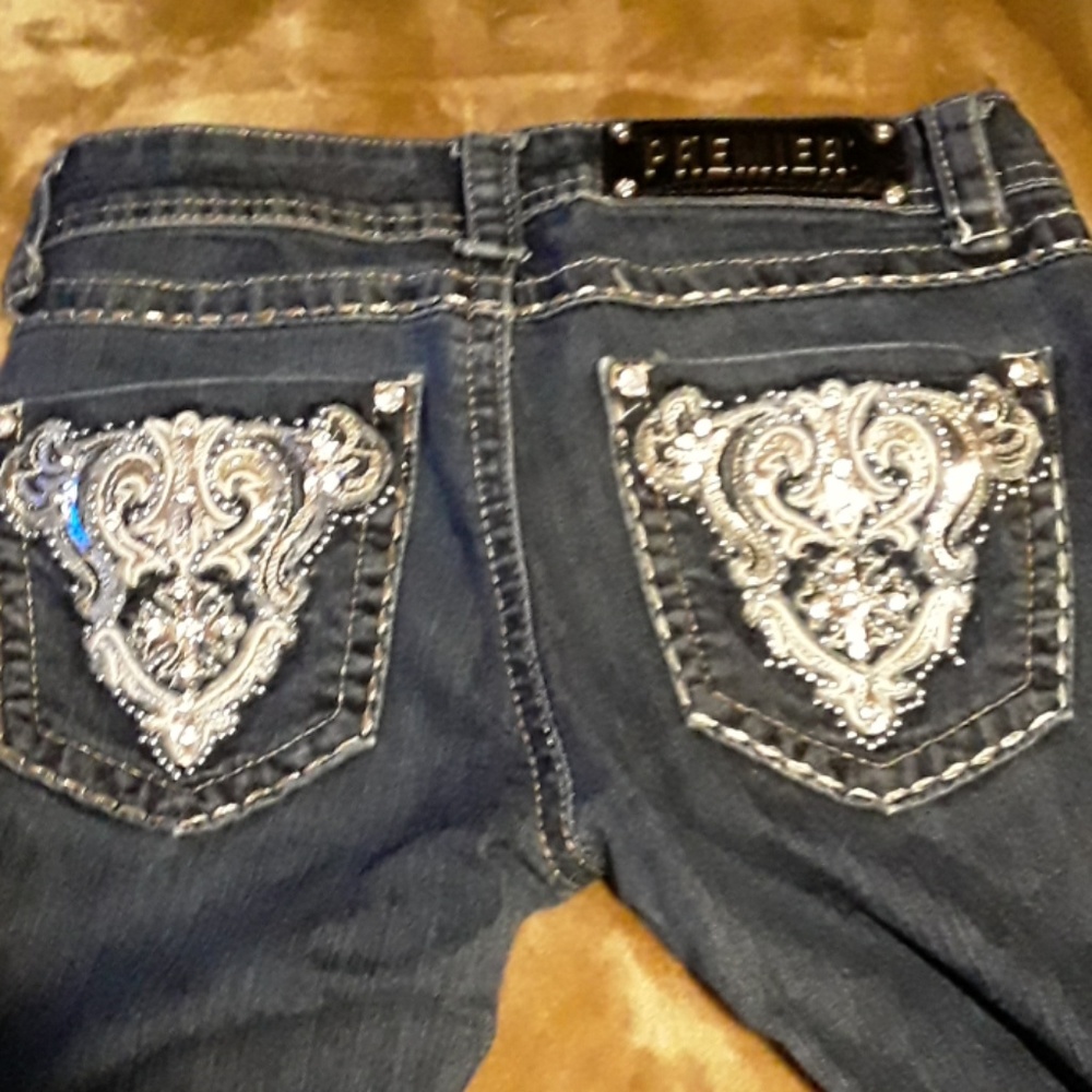 Jeans - Picture 3 of 3